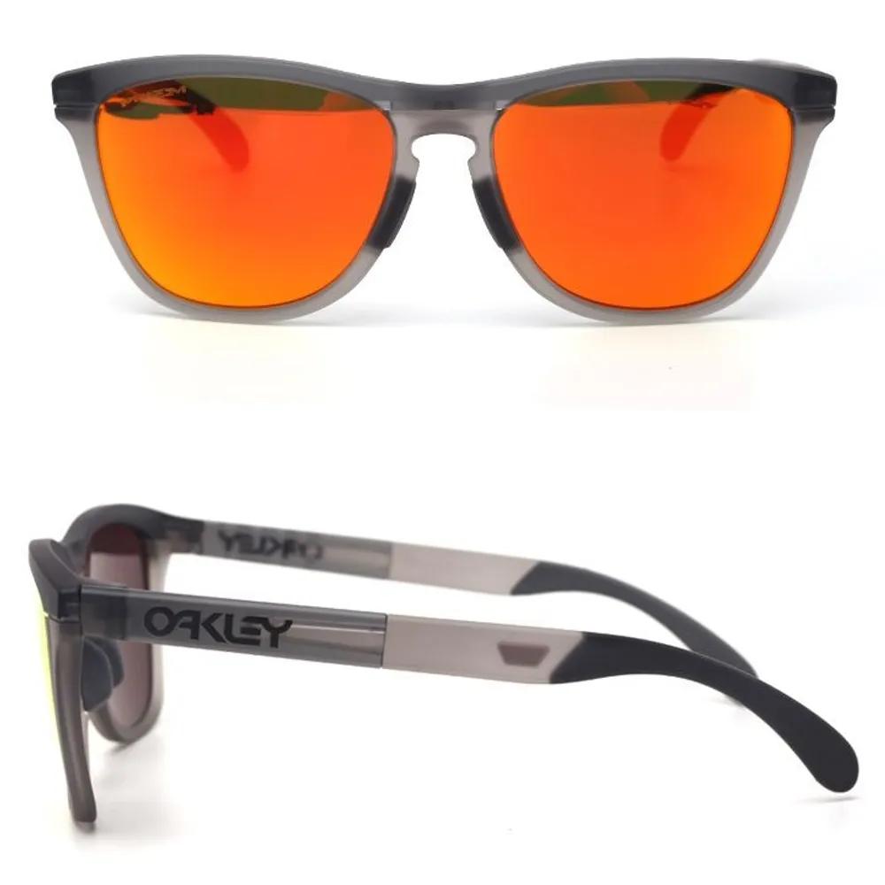 OO9503A 0258 FROGSKINS XL A Oakley Sunglasses OO9503A 0258
OO9503A 0258 FROGSKINS XL A Oakley Sunglasses OO9503A 0258