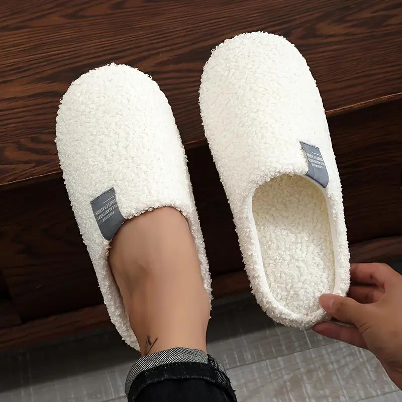 New Plush Soft-Bottom Silent and Comfortable House Slippers for Couples, Suitable for Home Use Women Slippers 36-37 серый
New Plush Soft-Bottom Silent and Comfortable House Slippers for Couples, Suitable for Home Use Women Slippers 36-37 серый