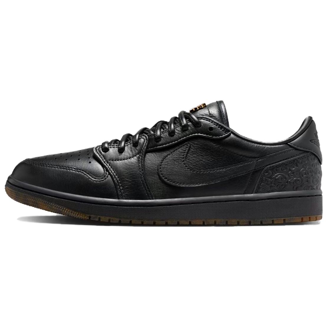 Jordan Air Jordan 1 Low top Vintage Basketball Shoes Men s Black IO3147-001 48.5
Jordan Air Jordan 1 Low top Vintage Basketball Shoes Men s Black IO3147-001 48.5