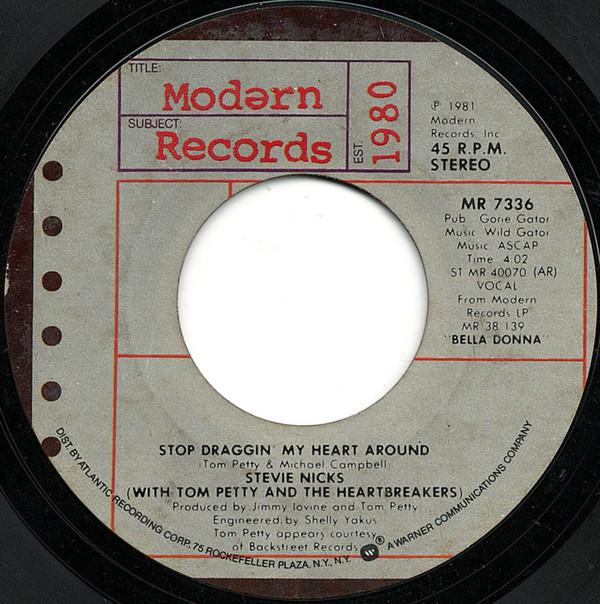 7inch Record STEVIE NICKS, TOM PETTY & THE HEART - Stop Draggin My Heart Around MR7336 Modern Records 1981 US Rock Used
7inch Record STEVIE NICKS, TOM PETTY & THE HEART - Stop Draggin My Heart Around MR7336 Modern Records 1981 US Rock Used