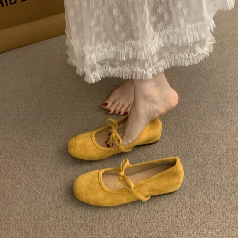 Retro suede inner height increase Mary Jane single shoes women s shoes 2025 spring and autumn new ballet gentle evening shoes 40 жёлтый
Retro suede inner height increase Mary Jane single shoes women s shoes 2025 spring and autumn new ballet gentle evening shoes 40 жёлтый