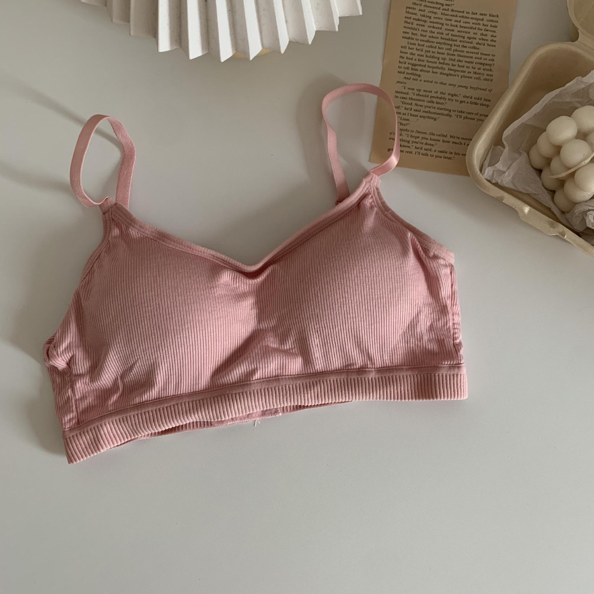 Бюстгальтер-бралетт из чистого хлопка с регулируемыми бретелями и запахом сзади One size розовый
Бюстгальтер-бралетт из чистого хлопка с регулируемыми бретелями и запахом сзади One size розовый