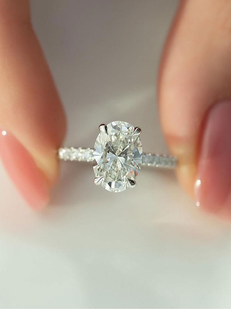 925 Silver Zirconia Gorgeous Shiny 1-5CT Oval Stone Ring For Women Engagement Wedding Luxury High Quality Fine Jewelry 7&1 carats срібний
925 Silver Zirconia Gorgeous Shiny 1-5CT Oval Stone Ring For Women Engagement Wedding Luxury High Quality Fine Jewelry 7&1 carats срібний