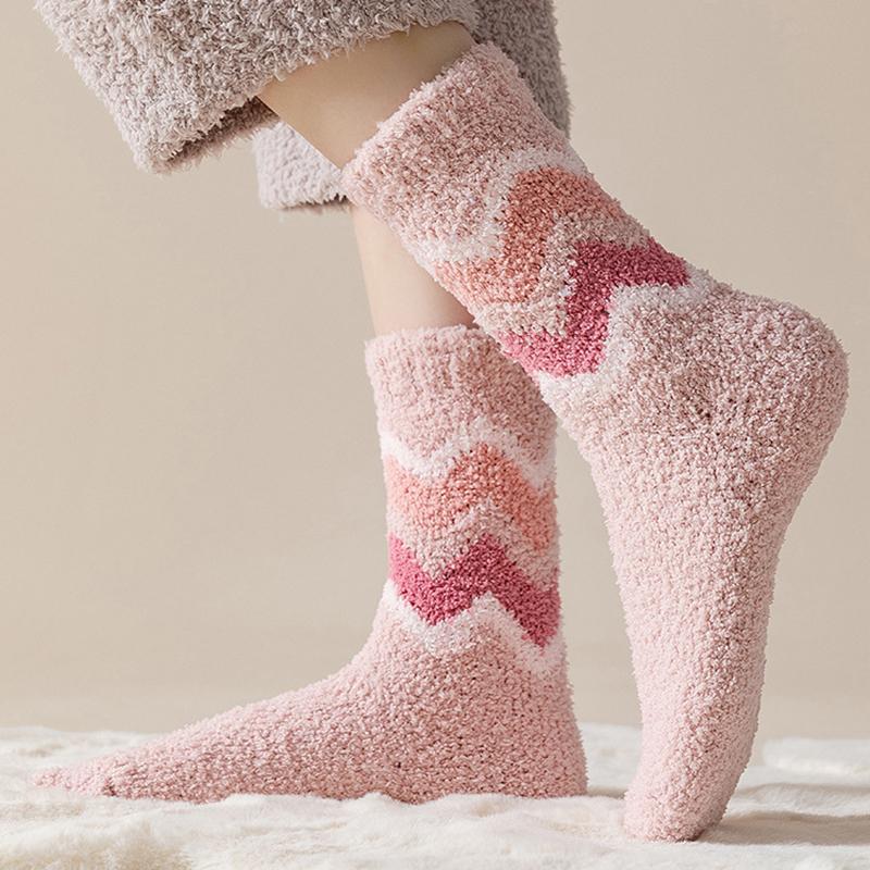 Coral Velvet Socks For Women Autumn And Winter Thick Wool Mid Tube Sock Japanese Kawaii Cute Homewear Floor Sleeping Socking
Coral Velvet Socks For Women Autumn And Winter Thick Wool Mid Tube Sock Japanese Kawaii Cute Homewear Floor Sleeping Socking