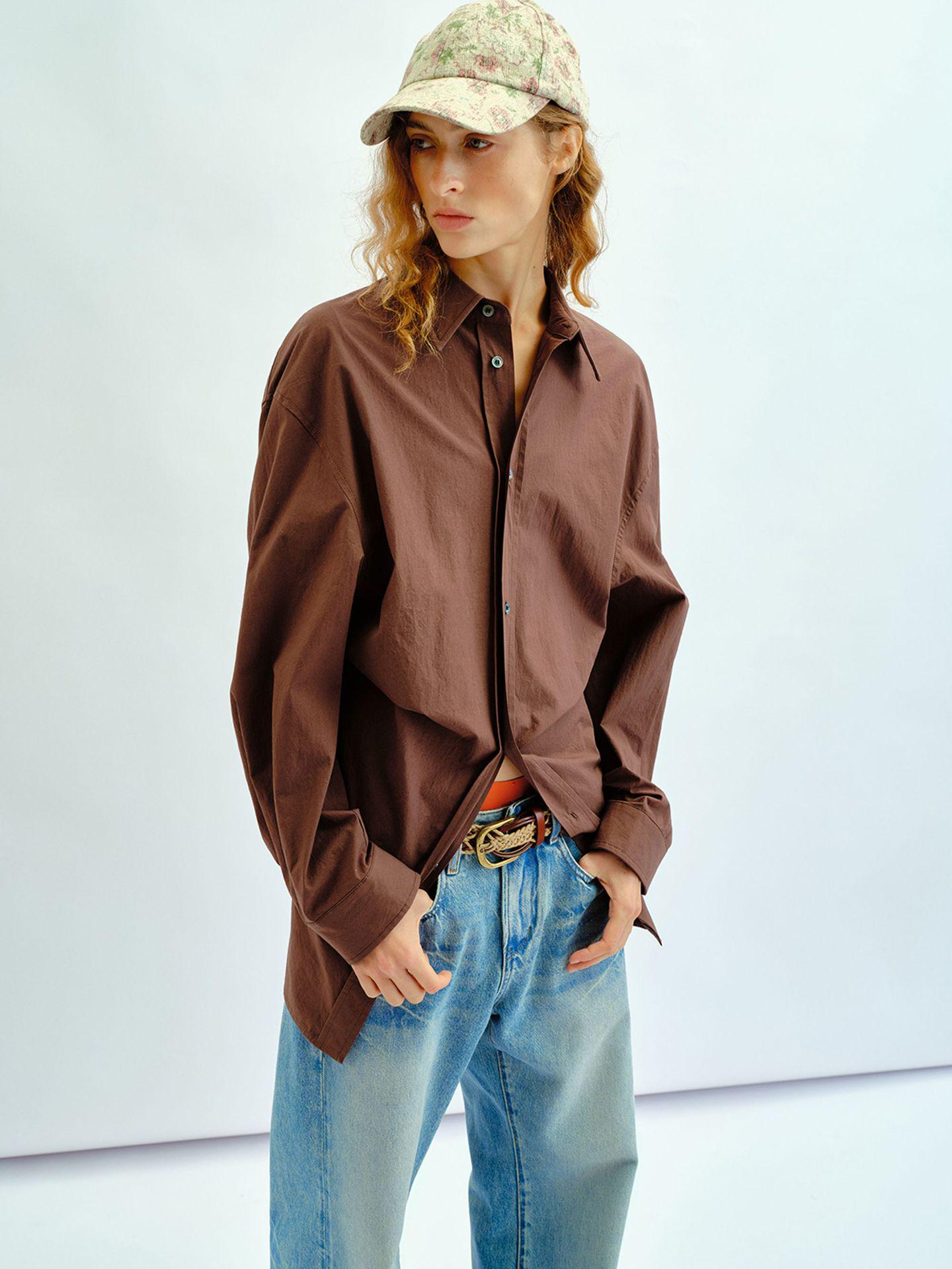 Shishi Black Label: New Cotton-Texture Scissor Hem Long Sleeve Shirt V60037 One Size
Shishi Black Label: New Cotton-Texture Scissor Hem Long Sleeve Shirt V60037 One Size