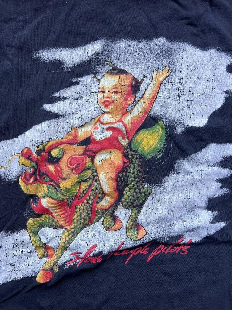 Stone Temple Pilots Official 1994 Tour T Shirt RARE 90’s MR291 Unisex T-Shirt XXL
Stone Temple Pilots Official 1994 Tour T Shirt RARE 90’s MR291 Unisex T-Shirt XXL
