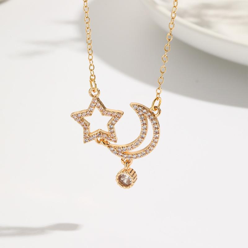 Популярное стильное универсальное ожерелье с подвеской в виде звезды и луны из нержавеющей стали с цирконом
Популярное стильное универсальное ожерелье с подвеской в виде звезды и луны из нержавеющей стали с цирконом