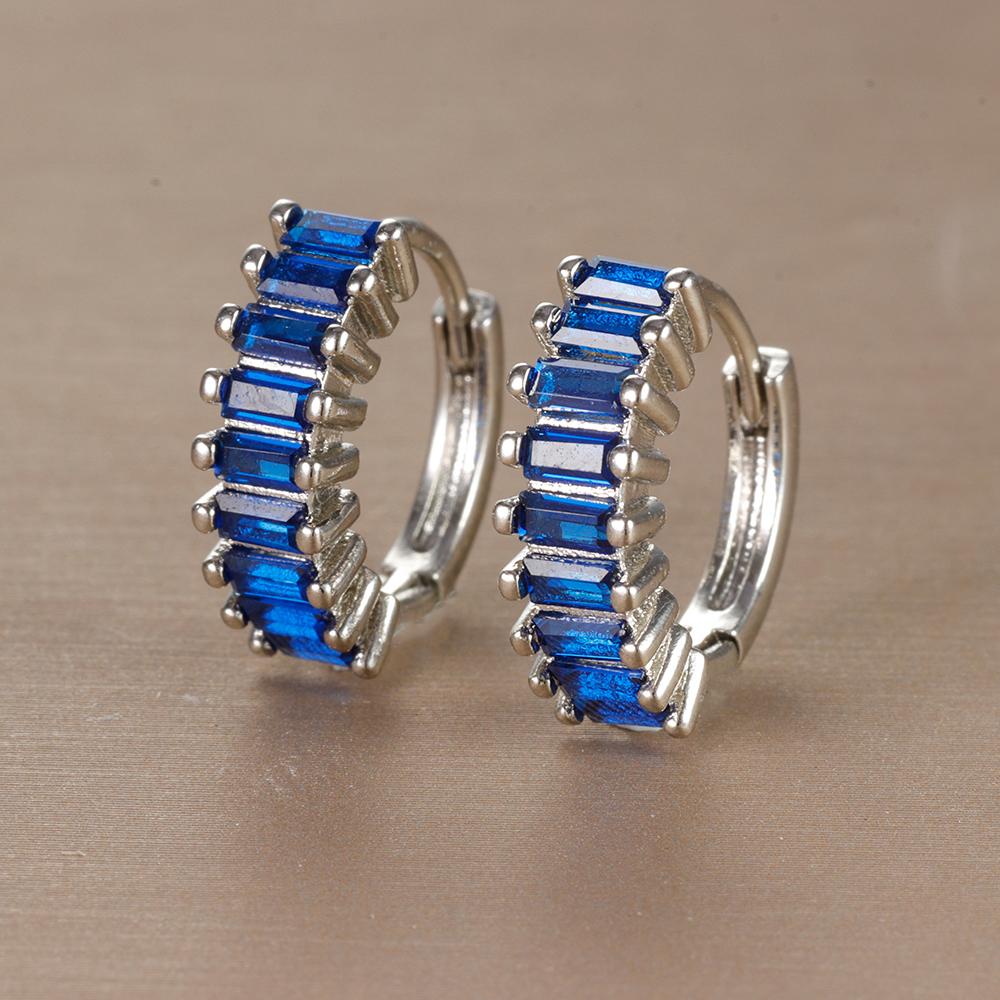 Vintage Stainless Steel Circle Hoop Earrings For Women Colorful Cz Crystal Huggie Ear Buckle Wedding Jewelry Gift aretes mujer
Vintage Stainless Steel Circle Hoop Earrings For Women Colorful Cz Crystal Huggie Ear Buckle Wedding Jewelry Gift aretes mujer