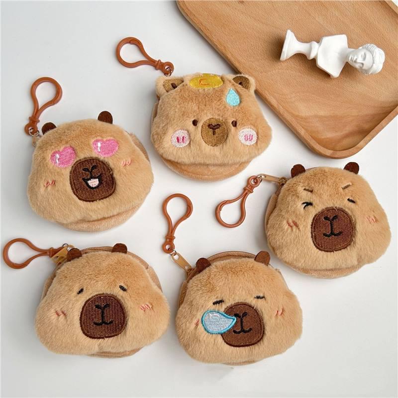 Кошелек для монет Capybara Plush: Милая сумка для наушников и брелок для любителей морских свинок Standard
Кошелек для монет Capybara Plush: Милая сумка для наушников и брелок для любителей морских свинок Standard