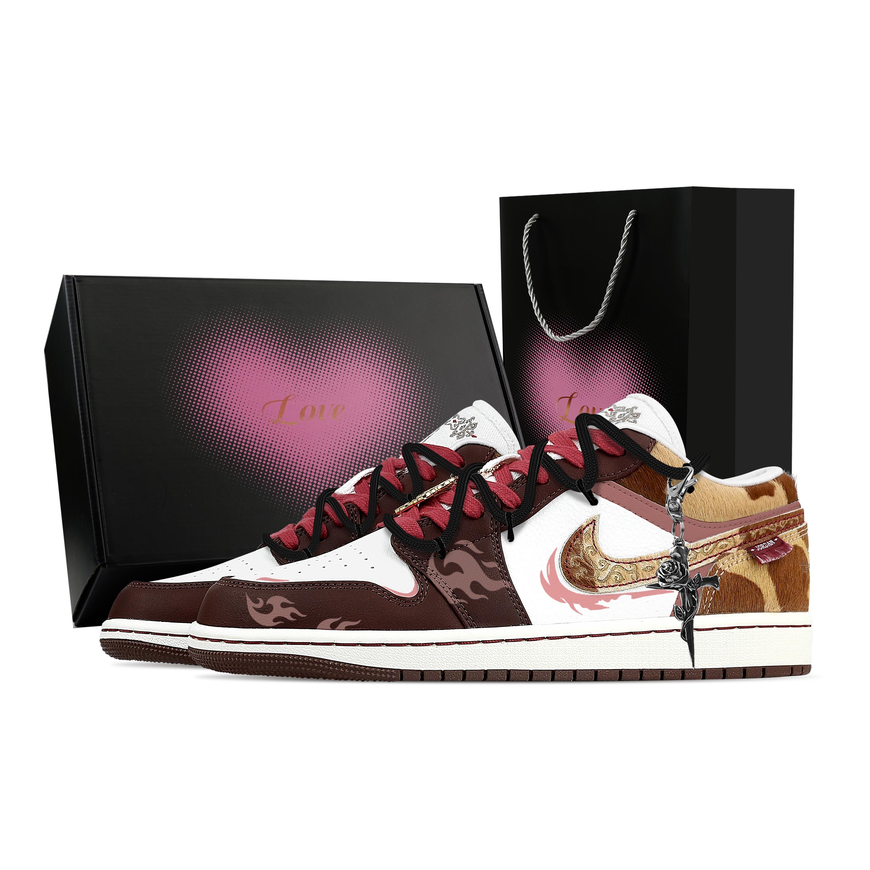 Jordan Air Jordan 1 Splendid Flying, Heart Box Low top Vintage Basketball Shoes Men s Brown Pink IQ5321-121(Team773--) 42.5
Jordan Air Jordan 1 Splendid Flying, Heart Box Low top Vintage Basketball Shoes Men s Brown Pink IQ5321-121(Team773--) 42.5