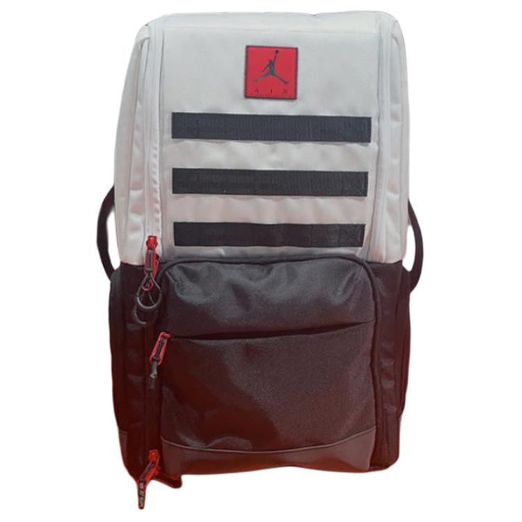 Новый рюкзак Jordan из полиэстера обычный унисекс белый и черный FQ0619-100 30.5*20.3*50.8CM
Новый рюкзак Jordan из полиэстера обычный унисекс белый и черный FQ0619-100 30.5*20.3*50.8CM