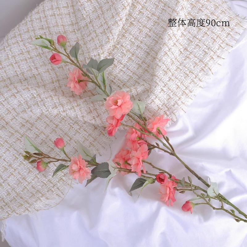 Simulation flower fake flower decoration plastic flower home living room flower arrangement dining table flower decoration ornament
Simulation flower fake flower decoration plastic flower home living room flower arrangement dining table flower decoration ornament