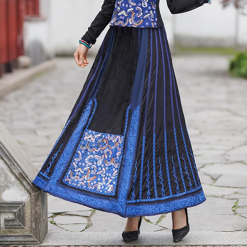 Women s Ethnic Style Retro Embroidered Long Dress with Elastic Waist and A-line Midi Skirt One Size чорний
Women s Ethnic Style Retro Embroidered Long Dress with Elastic Waist and A-line Midi Skirt One Size чорний