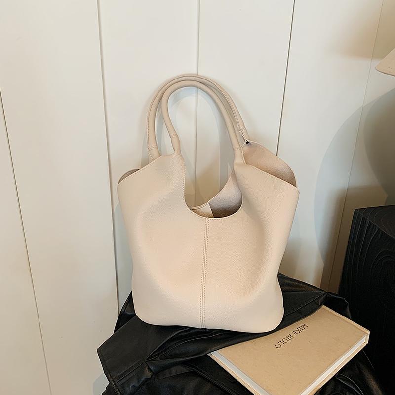 Underarm Tote Bag for Women Fashi Versatile Soft Leather Commuting Handbags 2026 Large Capacity Single Shoulder Bags (30cm<Max Length<50cm) бежевий
Underarm Tote Bag for Women Fashi Versatile Soft Leather Commuting Handbags 2026 Large Capacity Single Shoulder Bags (30cm<Max Length<50cm) бежевий
