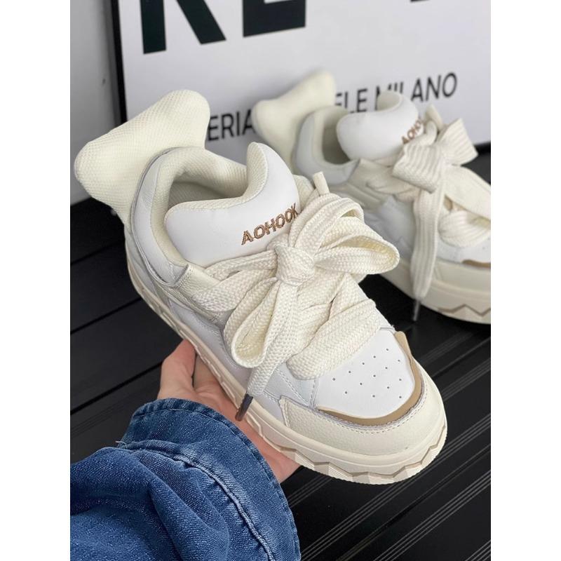 Guochao новые маленькие белые туфли с хвостиком дьяволенка, повседневные спортивные кроссовки для бега, спортивная обувь женская 40
Guochao новые маленькие белые туфли с хвостиком дьяволенка, повседневные спортивные кроссовки для бега, спортивная обувь женская 40