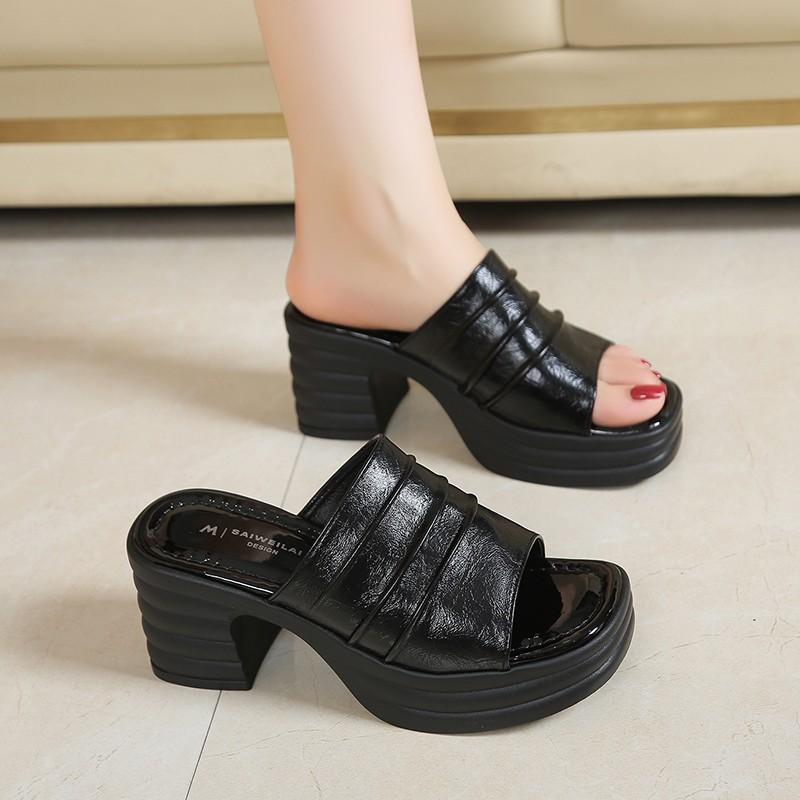 Fashion Platform Platform Platform Sandals and Slippers for Women To Wear in Summer New Round Toe Flip-flops Simple Versatile High Heels 39 чёрный
Fashion Platform Platform Platform Sandals and Slippers for Women To Wear in Summer New Round Toe Flip-flops Simple Versatile High Heels 39 чёрный