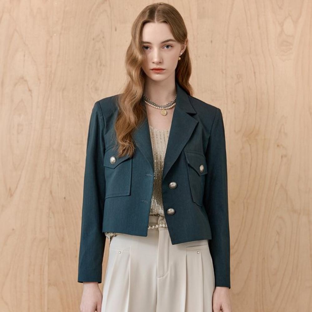 Maxza Flap Pocket Metal Button Crop Jacket Zd04qj602on Khaki/FREE
Maxza Flap Pocket Metal Button Crop Jacket Zd04qj602on Khaki/FREE