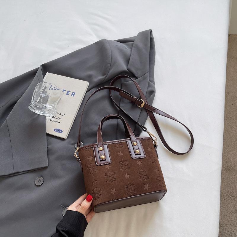 Popular bags women s new trendy high-quality textured hand bags shoulder crossbody bucket bags
Popular bags women s new trendy high-quality textured hand bags shoulder crossbody bucket bags