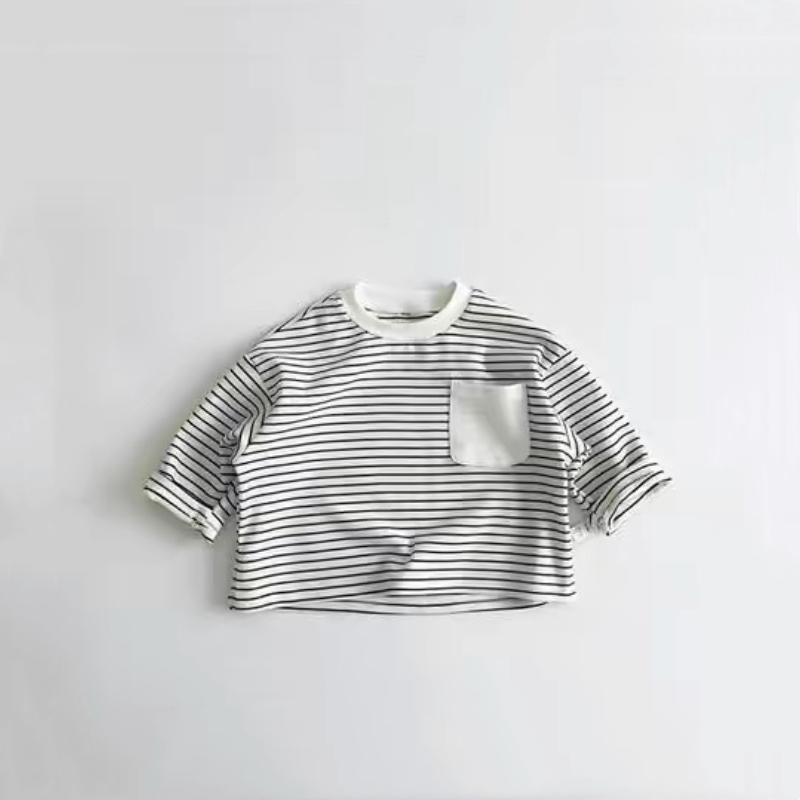 Детская полосатая футболка, модные новые универсальные повседневные свободные футболки с круглым вырезом, новый дизайн, однотонные топы с длинным рукавом 90
Детская полосатая футболка, модные новые универсальные повседневные свободные футболки с круглым вырезом, новый дизайн, однотонные топы с длинным рукавом 90