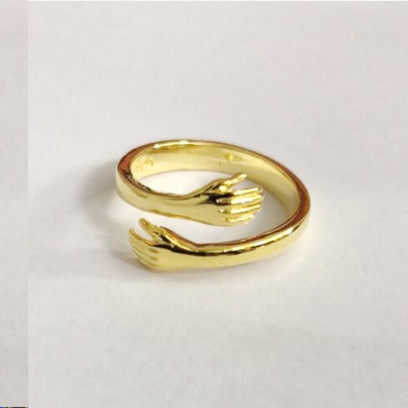 Изысканные кольца для пар в холодном стиле «Объятия любви» - Простые, уникальные, ювелирные изделия высокого класса
Изысканные кольца для пар в холодном стиле «Объятия любви» - Простые, уникальные, ювелирные изделия высокого класса