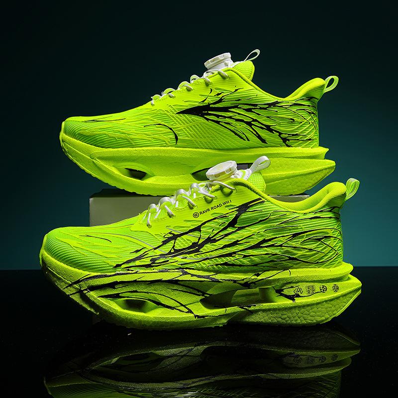 Flying woven carbon board running shoes luminous knob soft-soled cushioning lightweight running shoes breathable and wear-resistant sports shoes 44 фарби люмінесцентні зелений колір
Flying woven carbon board running shoes luminous knob soft-soled cushioning lightweight running shoes breathable and wear-resistant sports shoes 44 фарби люмінесцентні зелений колір
