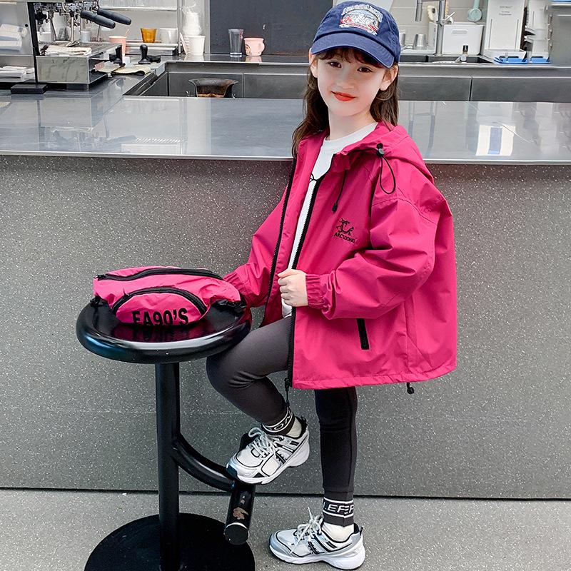 2025 Trendy Girls Spring/Autumn Trench Coat - Stylish, Casual Outerwear for Big Girls Size 140
2025 Trendy Girls Spring/Autumn Trench Coat - Stylish, Casual Outerwear for Big Girls Size 140