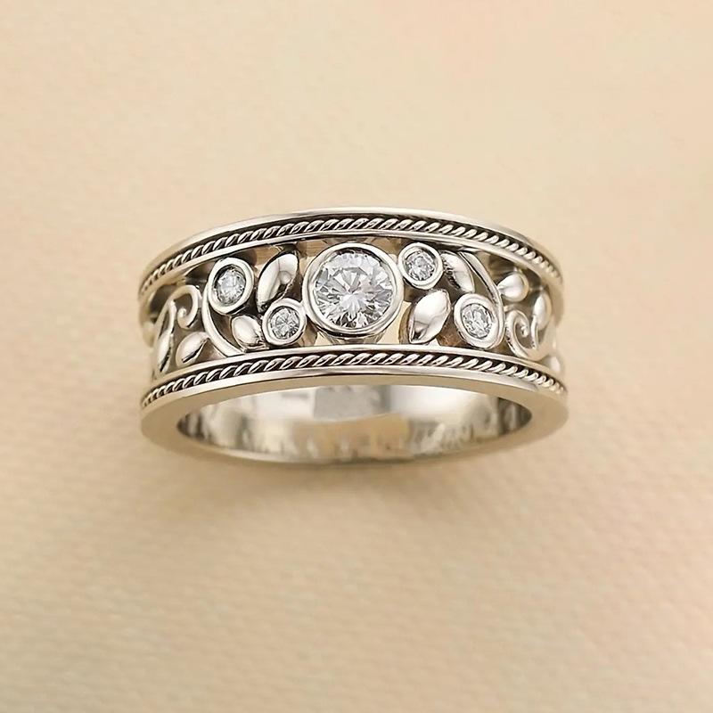 Vintage Carved Wide Band Ring for Women Men Retro Floral Engraved Baroque Style Inlaid Copper Tone Zircon for Daily Wear Beauty 7
Vintage Carved Wide Band Ring for Women Men Retro Floral Engraved Baroque Style Inlaid Copper Tone Zircon for Daily Wear Beauty 7