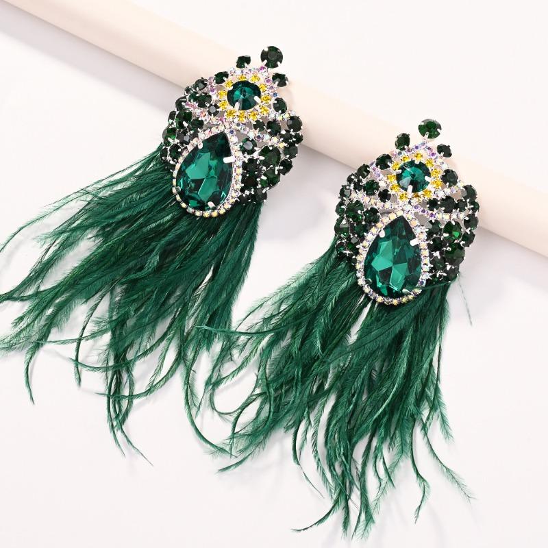 European and American Design Sense, Feather Fringed Earrings, Exaggerated Diamond-set Earrings, Stage Performance Accessories, Women s Earrings зелёный
European and American Design Sense, Feather Fringed Earrings, Exaggerated Diamond-set Earrings, Stage Performance Accessories, Women s Earrings зелёный