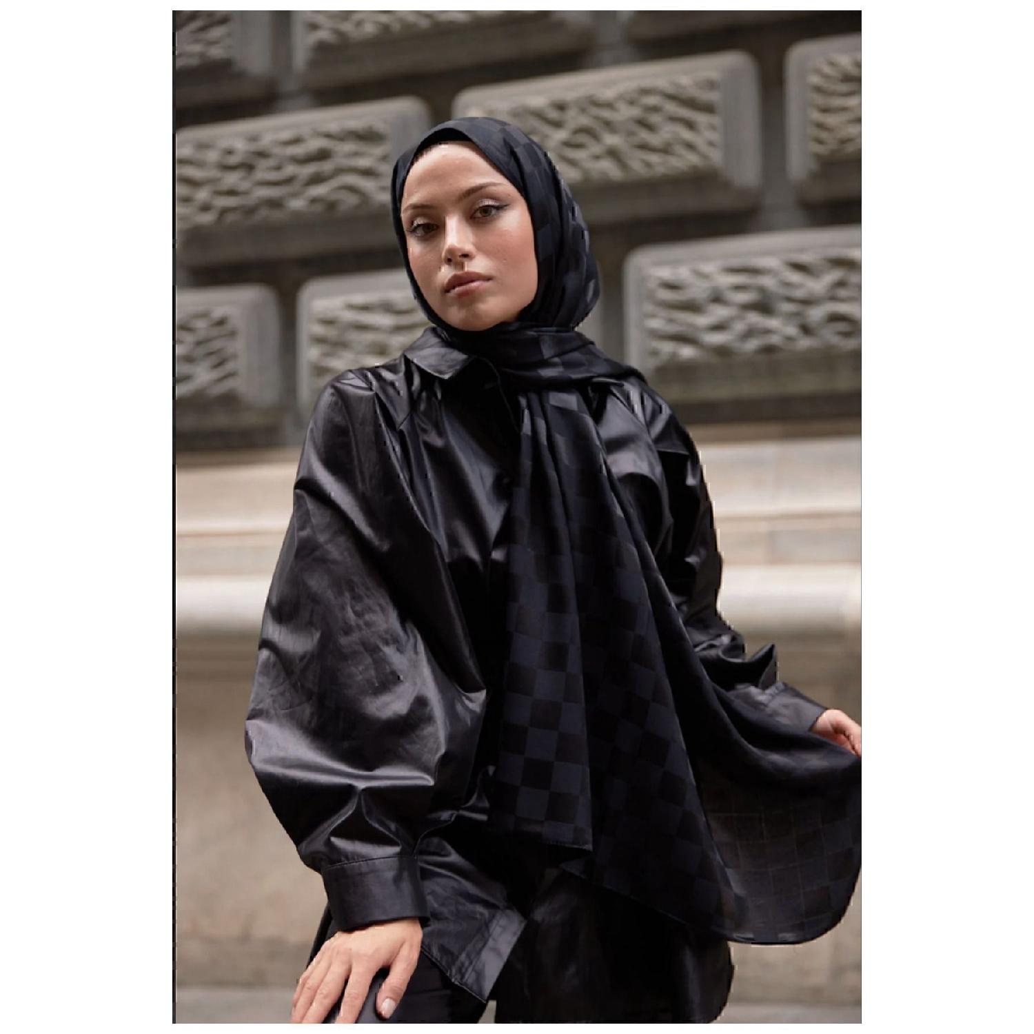 Checkerboard Pattern Jacquard Shawl Quality Product Product 70 x 185 сірий колір
Checkerboard Pattern Jacquard Shawl Quality Product Product 70 x 185 сірий колір