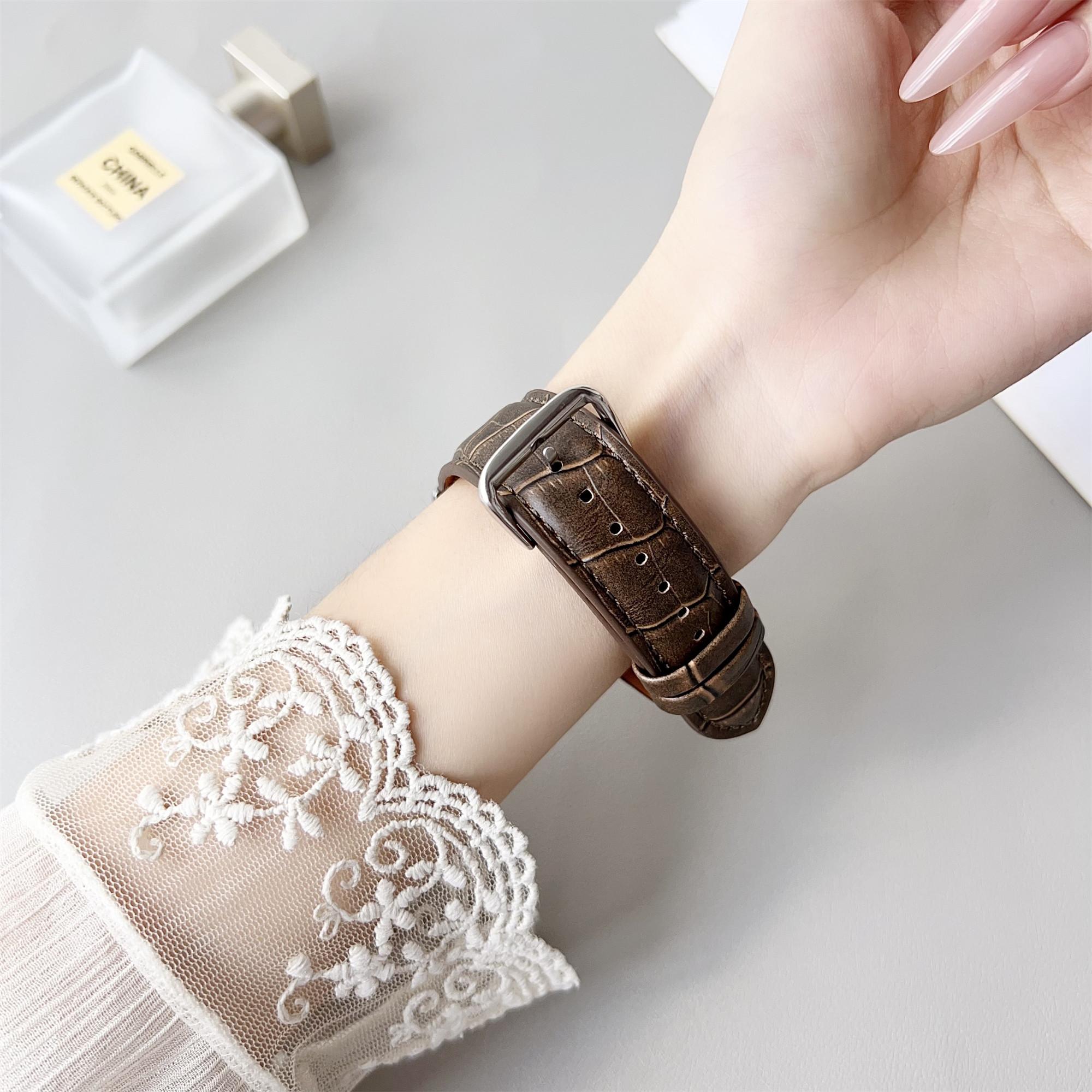 Replacement Strap for Apple Watch Series 10 9 8 7 SE 6 5 4 3 2 1 42mm 41mm 40mm 38mm Bamboo Pattern Leather Watch Band Dark Brown
Replacement Strap for Apple Watch Series 10 9 8 7 SE 6 5 4 3 2 1 42mm 41mm 40mm 38mm Bamboo Pattern Leather Watch Band Dark Brown
