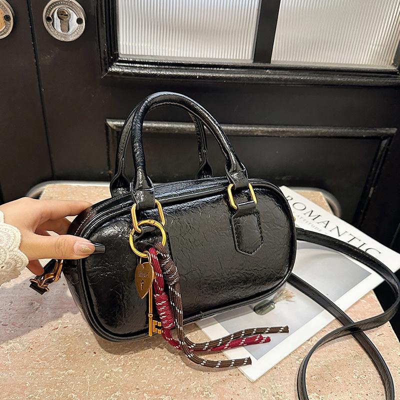 handbag for women fashion Elegant French women s bag small lady shoulder crossbody bags for women messenger totes bag чёрный
handbag for women fashion Elegant French women s bag small lady shoulder crossbody bags for women messenger totes bag чёрный