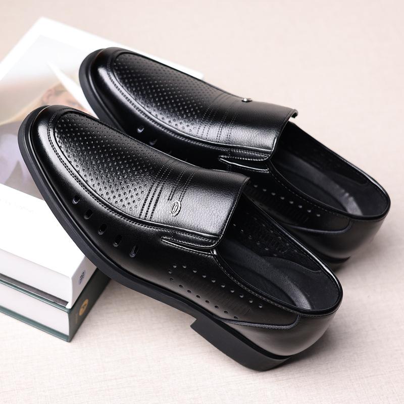 Leather shoes large size 50 summer hollow casual leather shoes middle-aged small size 34 dad shoes 34
Leather shoes large size 50 summer hollow casual leather shoes middle-aged small size 34 dad shoes 34