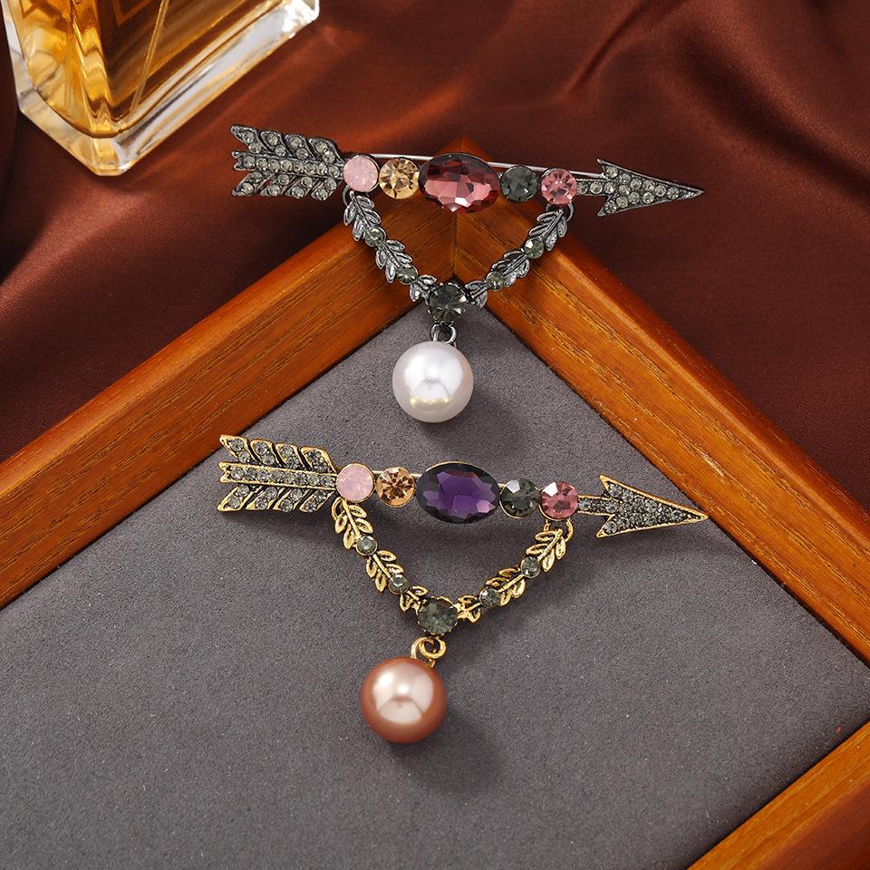 Exquistie Women Men Cupid Archery Pearl Brooches Pins Fashion Rhinestone Classic Design Unisesx Party Banquet Corsage Buckles
Exquistie Women Men Cupid Archery Pearl Brooches Pins Fashion Rhinestone Classic Design Unisesx Party Banquet Corsage Buckles