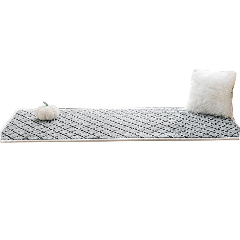 Machine Washable Fleece Carpet for Living Room Bedroom End Table Bedside Full-Bed Thickened Soft Floor Mat 60*160
Machine Washable Fleece Carpet for Living Room Bedroom End Table Bedside Full-Bed Thickened Soft Floor Mat 60*160