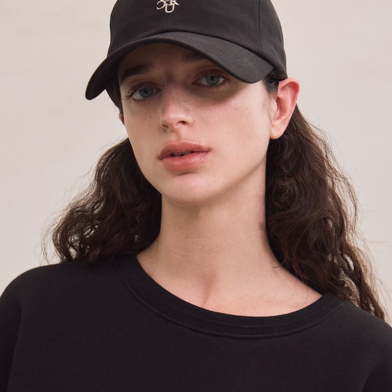 GRACE U Grace Logo Ball Cap (4 Color) Black
GRACE U Grace Logo Ball Cap (4 Color) Black