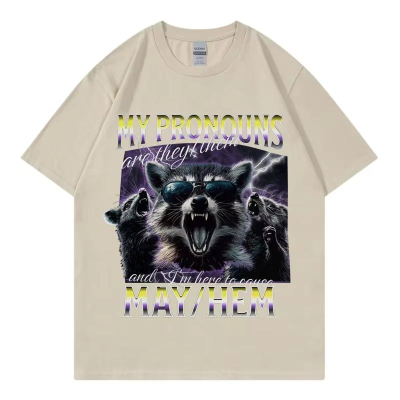 Забавная безумная небинарная футболка с мемом про енота, готическая мода, винтажная футболка с коротким рукавом, мужская, женская, повседневная футболка оверсайз 4XL
Забавная безумная небинарная футболка с мемом про енота, готическая мода, винтажная футболка с коротким рукавом, мужская, женская, повседневная футболка оверсайз 4XL