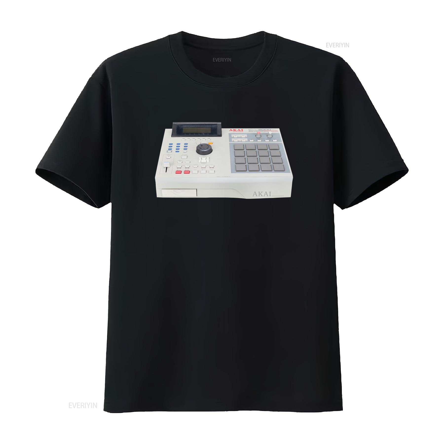Rare Vintage Retro 90s Akai MPC 2000XL Drum Machine T Shirt Musician DJ vintage Washed Versatile fashion homme graphic Unisex 4XL
Rare Vintage Retro 90s Akai MPC 2000XL Drum Machine T Shirt Musician DJ vintage Washed Versatile fashion homme graphic Unisex 4XL