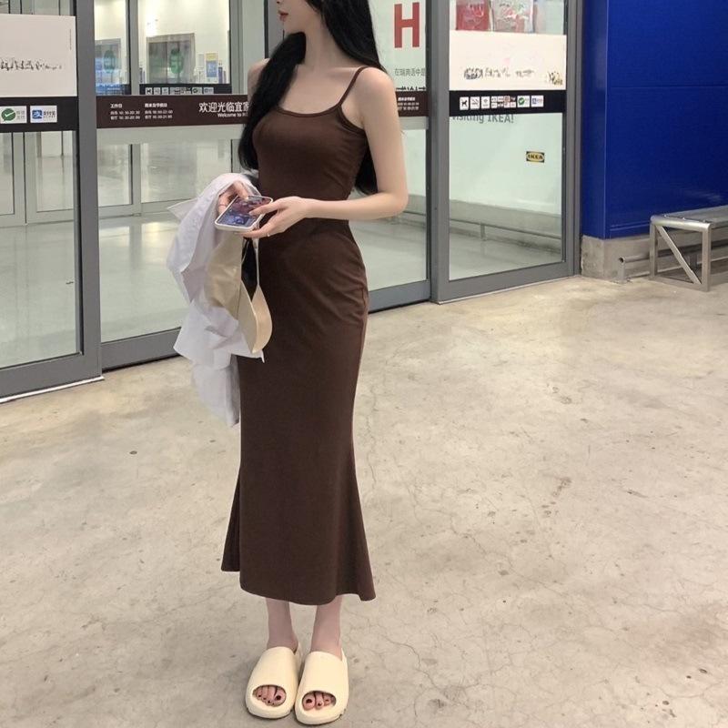 Летнее женское платье с лямкой на шее, сексуальное облегающее платье с талией без рукавов, облегающее платье для девочек One Size темный кофе