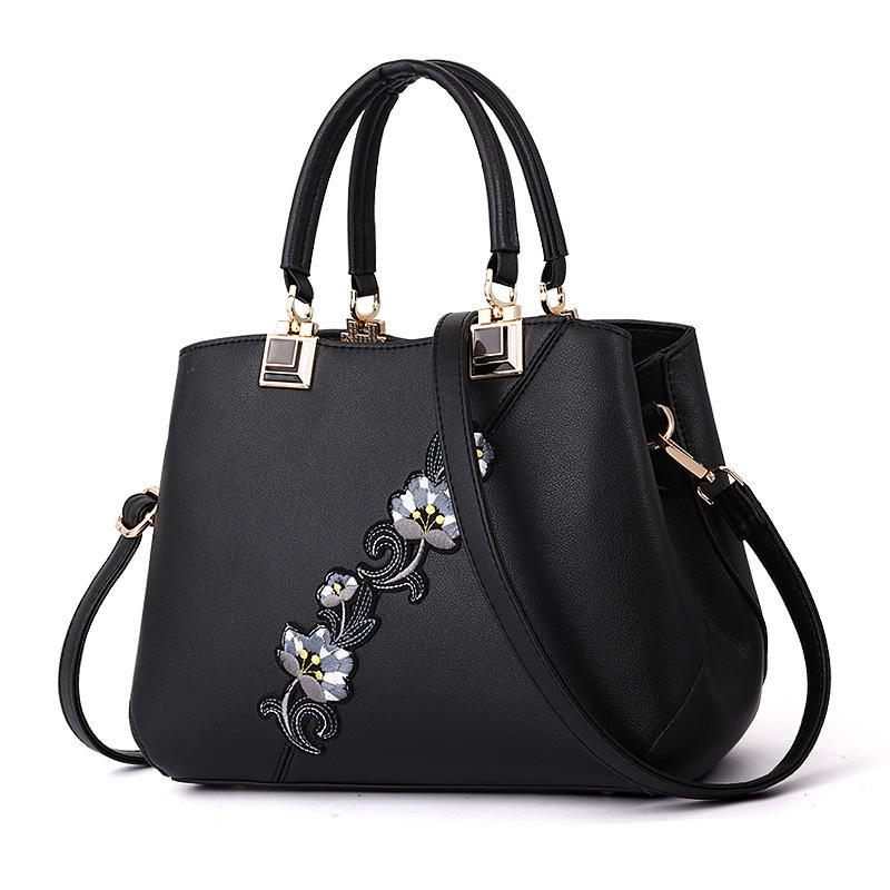 Кожа PU контрастного цвета роскошные вышитые сумки женские сумки 30*14*22cm чёрный
Кожа PU контрастного цвета роскошные вышитые сумки женские сумки 30*14*22cm чёрный