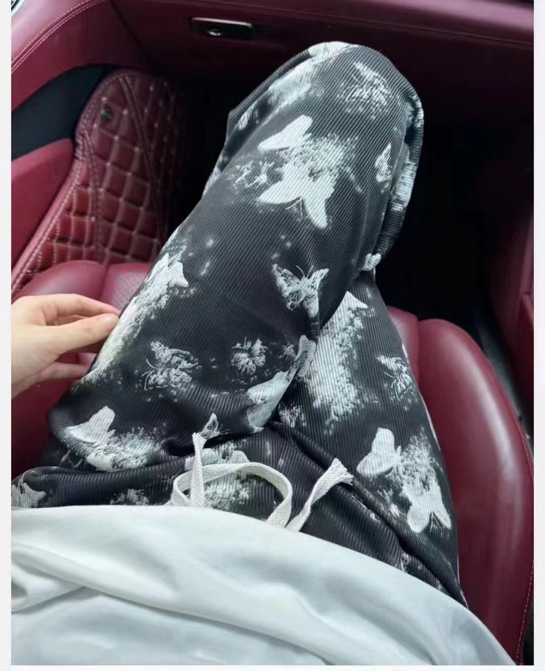 Women s Ink Painting Tie-Dye Butterfly Ice Silk Wide-Leg Pants L (recommended for 55-70 kg) чорний
Women s Ink Painting Tie-Dye Butterfly Ice Silk Wide-Leg Pants L (recommended for 55-70 kg) чорний