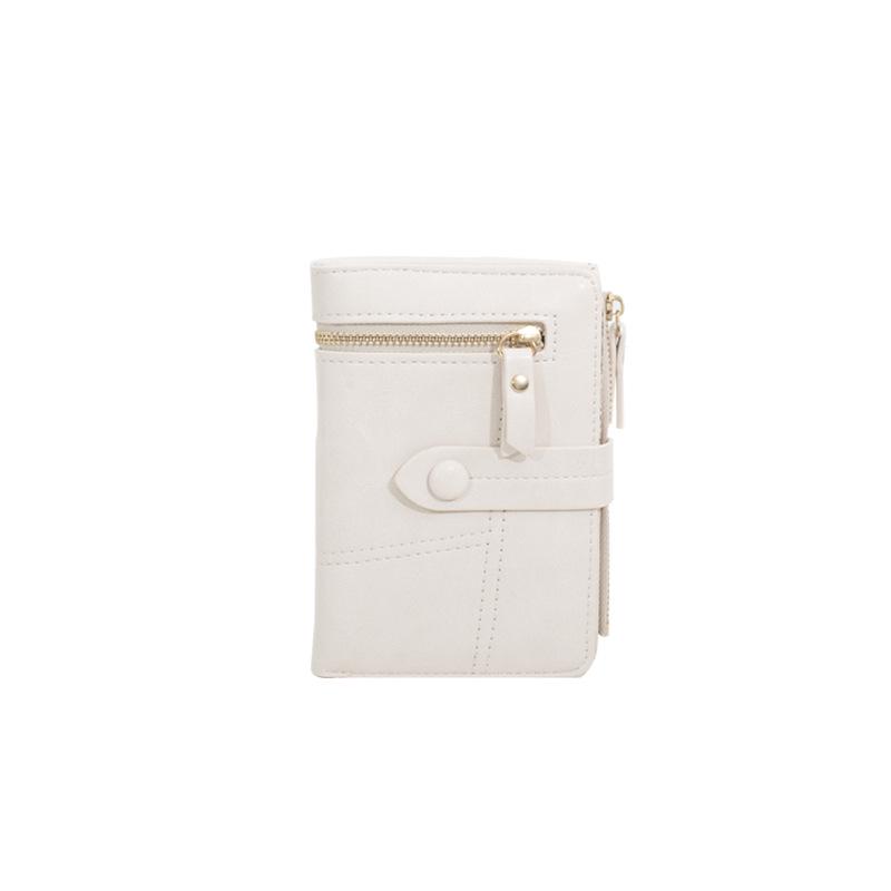 Женский короткий складной кожаный кошелек в корейском стиле 2021 года с множеством отделений для карт и зажимом для денег белый
Женский короткий складной кожаный кошелек в корейском стиле 2021 года с множеством отделений для карт и зажимом для денег белый