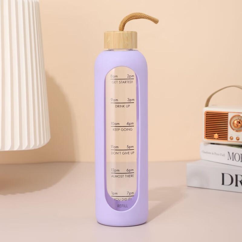 Shangqi Portable Glass Water Bottle with Silicone Sleeve
Shangqi Portable Glass Water Bottle with Silicone Sleeve