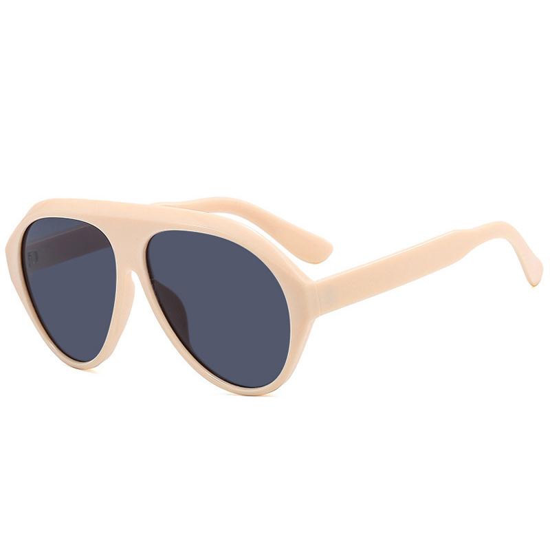 SO&EI Retro Oversized Pilot Sunglasses Women Fashion Gradient Shades UV400 Men Trending Sun Glasses As the picture
SO&EI Retro Oversized Pilot Sunglasses Women Fashion Gradient Shades UV400 Men Trending Sun Glasses As the picture