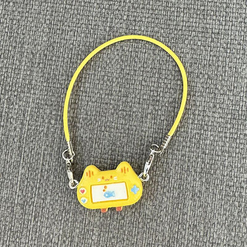 Творческий мини-симулятор игровая консоль подвеска мультфильм одеваются игрушка кукольный домик украшения аксессуары для куклы шея украшение
Творческий мини-симулятор игровая консоль подвеска мультфильм одеваются игрушка кукольный домик украшения аксессуары для куклы шея украшение