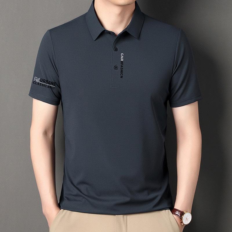 STORN Men s Short Sleeve Solid Color Polo Shirt Breathable Comfortable Elastic Top New Arrivals Casual Business Style 4XL темно-синього кольору
STORN Men s Short Sleeve Solid Color Polo Shirt Breathable Comfortable Elastic Top New Arrivals Casual Business Style 4XL темно-синього кольору