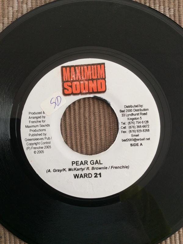 7inch Record WARD 21 - Pear Gal NONE Maximum Sound 2005 Jamaica Reggae, Ska & Dub Used
7inch Record WARD 21 - Pear Gal NONE Maximum Sound 2005 Jamaica Reggae, Ska & Dub Used