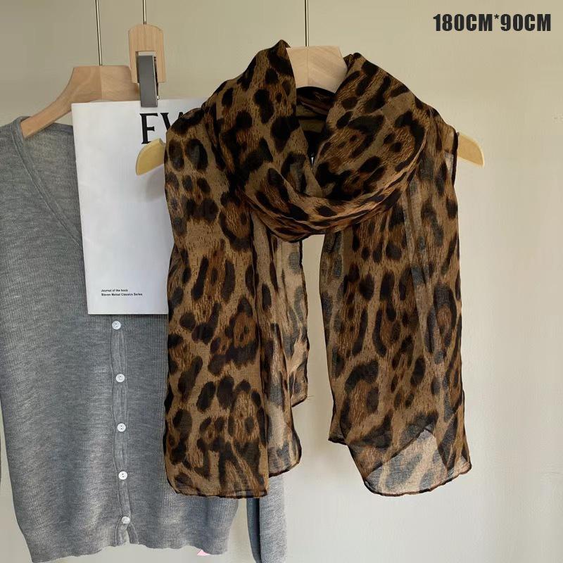 Универсальный шарф из шелковистой ткани с леопардовым принтом для ранней осени, женский тонкий теплый шарф на шею жёлтый
Универсальный шарф из шелковистой ткани с леопардовым принтом для ранней осени, женский тонкий теплый шарф на шею жёлтый