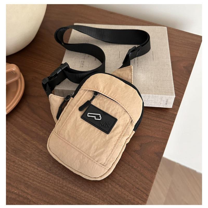 Повседневная сумка для мобильного телефона, мужская и женская простая маленькая сумка-сателлит, уличный тренд, персонализированная сумка-мессенджер, портативная спортивная нагрудная сумка хаки
Повседневная сумка для мобильного телефона, мужская и женская простая маленькая сумка-сателлит, уличный тренд, персонализированная сумка-мессенджер, портативная спортивная нагрудная сумка хаки