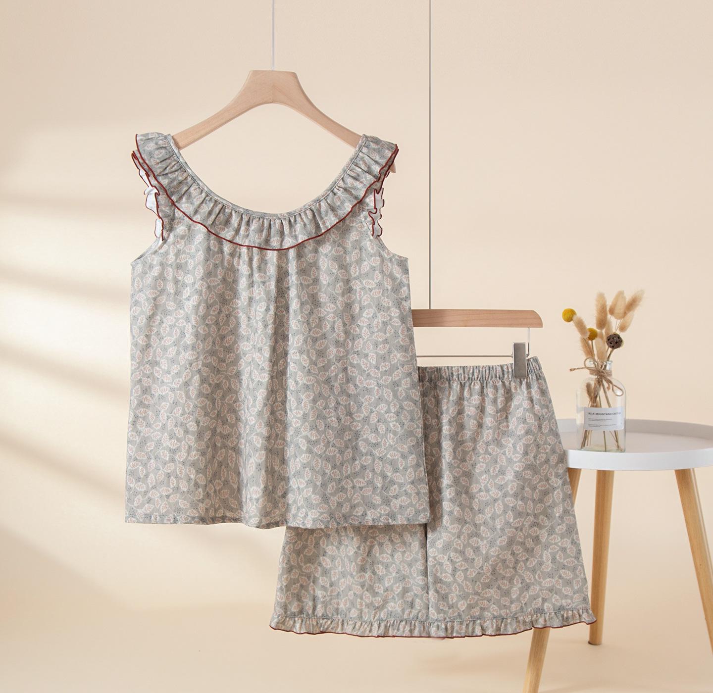 Pastoral-Style Women s Sleeveless Cotton Gauze Pajama Set - Soft and Breathable for Home or Casual Wear L
Pastoral-Style Women s Sleeveless Cotton Gauze Pajama Set - Soft and Breathable for Home or Casual Wear L
