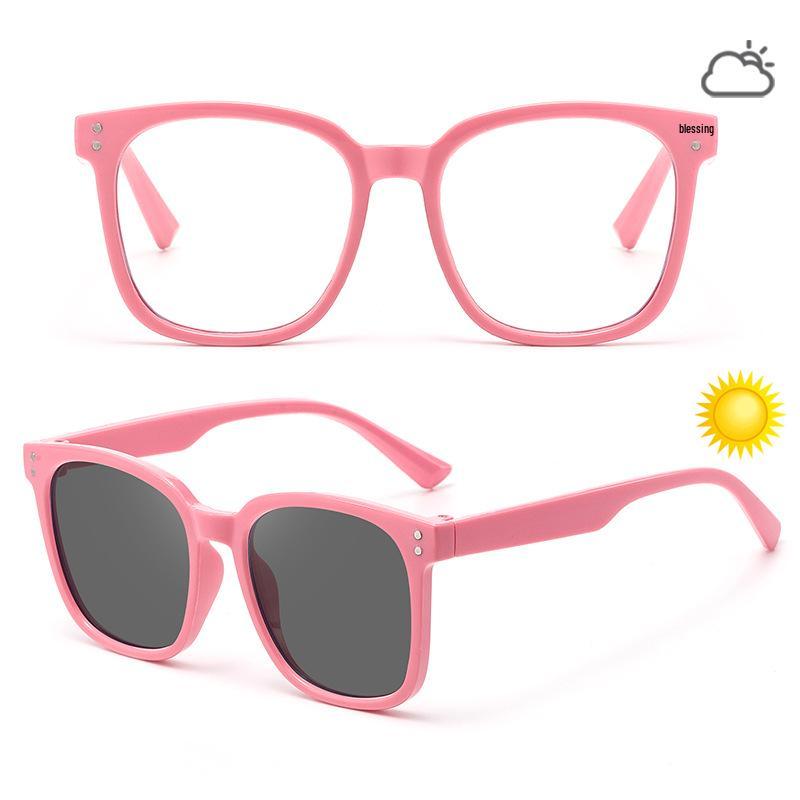 2026 Kids Trendy Square Frame Sunnies with Color-Changing Lenses
2026 Kids Trendy Square Frame Sunnies with Color-Changing Lenses